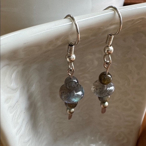 LABRADORITE EARRINGS PIERCED Artisan Jewelry Sterling Silver Natural Gemstones - Picture 9 of 11